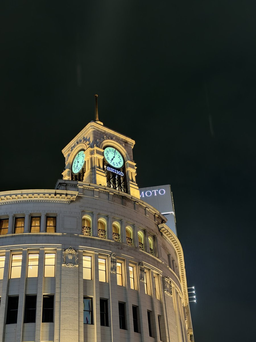 yuisug's tweet photo. 18時に店舗の来店予約してiPhone2台返却したら1時間掛かった。綺麗に使ってたしその場査定で即完了の方が手っ取り早いから店舗に行ったんやけど。作業と査定中に、ワイモバイルに乗り換えろと、マジでうるさかった。先週auに乗り換えたところなのに、ブラックにならないとか嘘ばかり。　#ソフトバンク https://t.co/6x0YXsJE7m