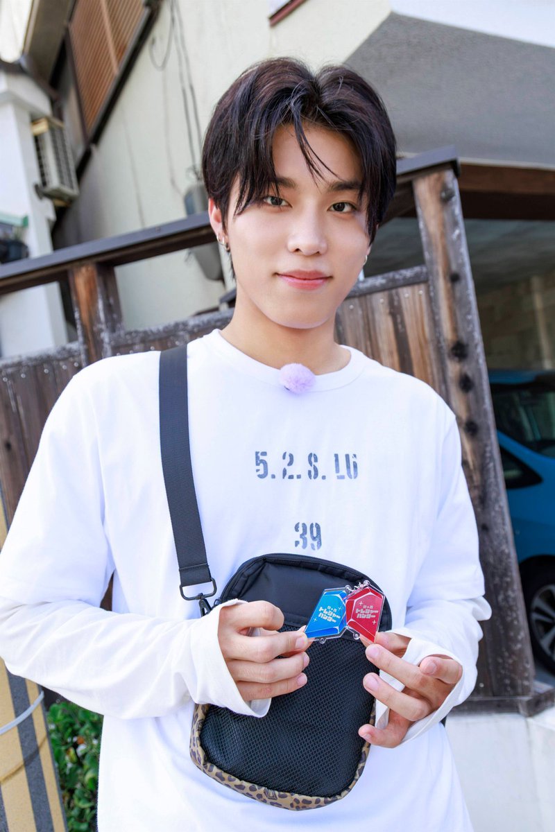 tre_suk7's tweet photo. 💎2026.09.28💎
ジョンウお誕生日おめでとう🎉
毎日お仕事お疲れ様✨️
これからもジョンウの素敵な歌声…
いっぱい聴かせてね🥰
あなたの笑顔と歌声に癒されるよ☺️
ありがとう❤️
22 AUTUMNS ONE JEONGWOO ZERO SKIPS
#BestVocalTurnsTwentyTWOO
#ジョンウに愛の花束を
#정우를향한사랑이피어나는곳 https://t.co/qPKTKqzdLC