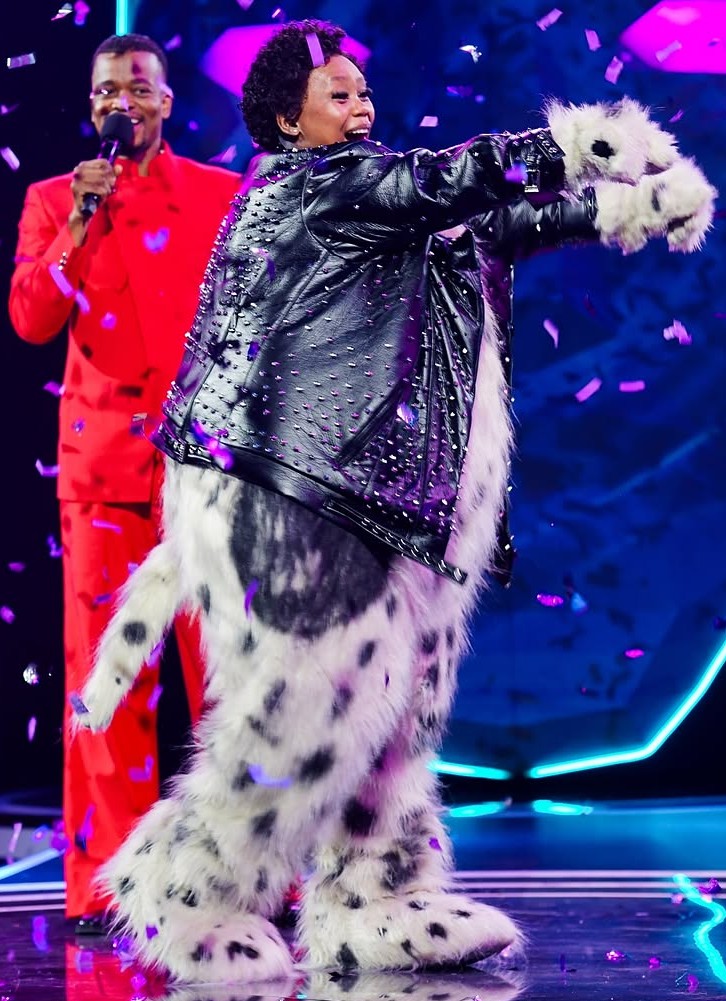 CranesInTheSky_'s tweet photo. ICYMI: Renowned choreographer and actress Bontle Moloi-Modiselle wins Masked Singer SA season 3 https://t.co/4z6eieQqY9 https://t.co/t1Vi6Ij7VG