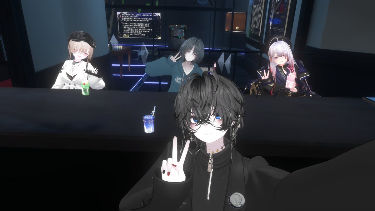 OzWad_VRC's tweet photo. 昨夜は皆様お越しいただきありがとうございました！

いっぱい色んなおしゃべり出来て楽しかった〜🕺🕺

またご来店くださいませ！
次はもっと色んな話しましょうね👊
 #雫峰bar https://t.co/UJ6B0dJ5np