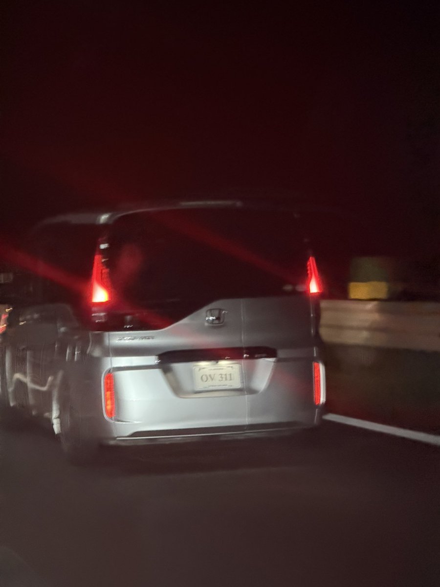 kuru_maneko's tweet photo. 高速道路走ってたけど、
どこナンバーすかこれ https://t.co/MkPoDUMAOH