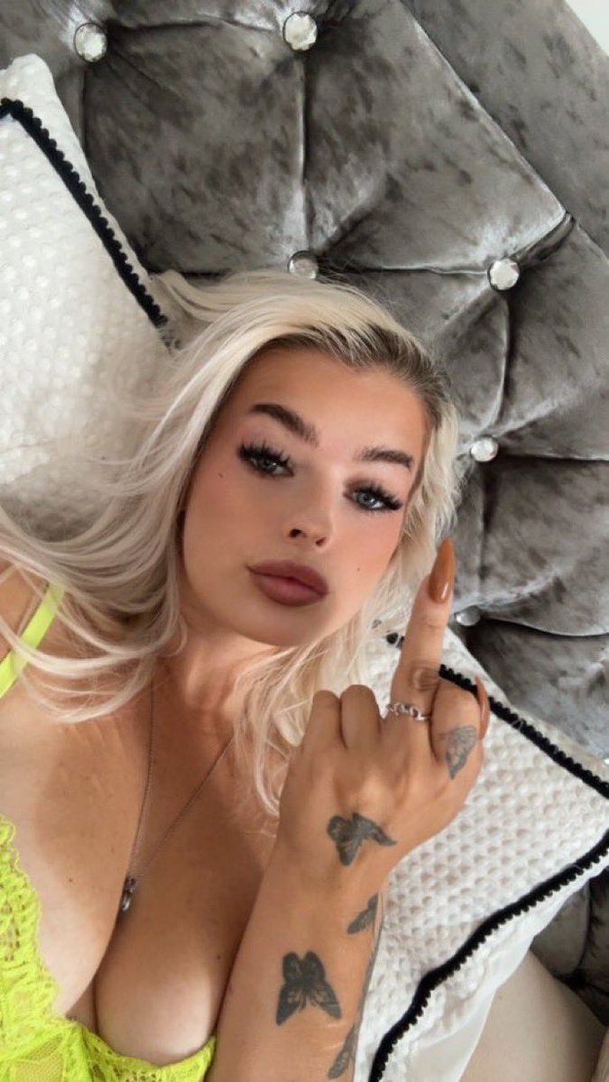 Kate1sv's tweet photo. White boys should all be permanently locked upand humiliated.those shrimps should genuinely be illegal to have unlocked in public

#cuck #wankchat #hotwife #nsfw #nsfwtwt #bbc #bnwo #findom #horny
#goon #gooner #bdsm #femdom https://t.co/CExYFzHtMB