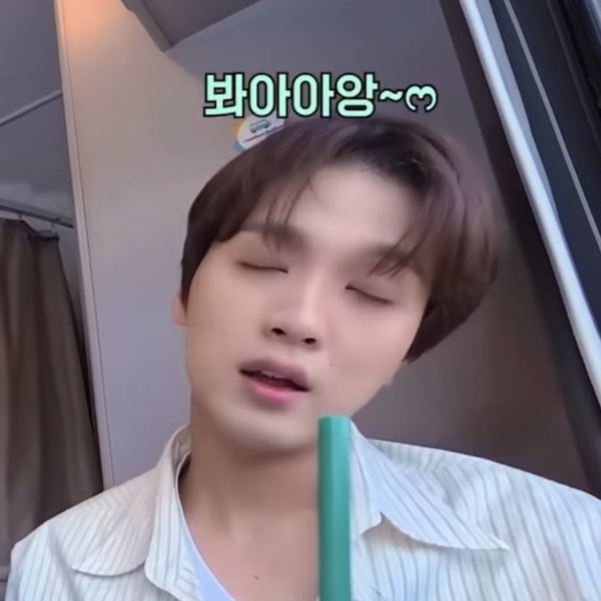 justhithelotto's tweet photo. 버블티에서 탈출한 타피오카펄 https://t.co/BMOcvmoaIL