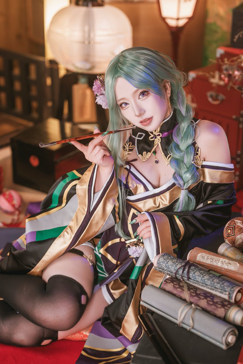 kuroma_cos_'s tweet photo. ぶいすぽっ！/cos
八雲べに　ちゃん💄💚 https://t.co/HFMOoX4FoA