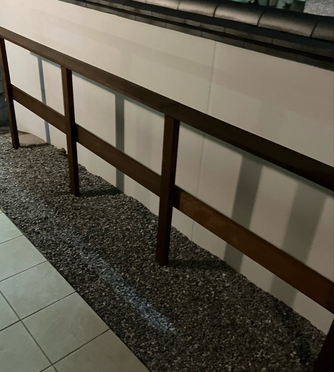 wagashitobeca's tweet photo. 本日の営業ありがとうございました
店舗向かいの手すり部分が写真を
取りやすく、買って頂いた皆様に
利用頂いてます
9/29(火)11:00-18:00
宜しくお願いします🍡

 #わがしとべっか
 #和菓子 https://t.co/U2b7isU3a9