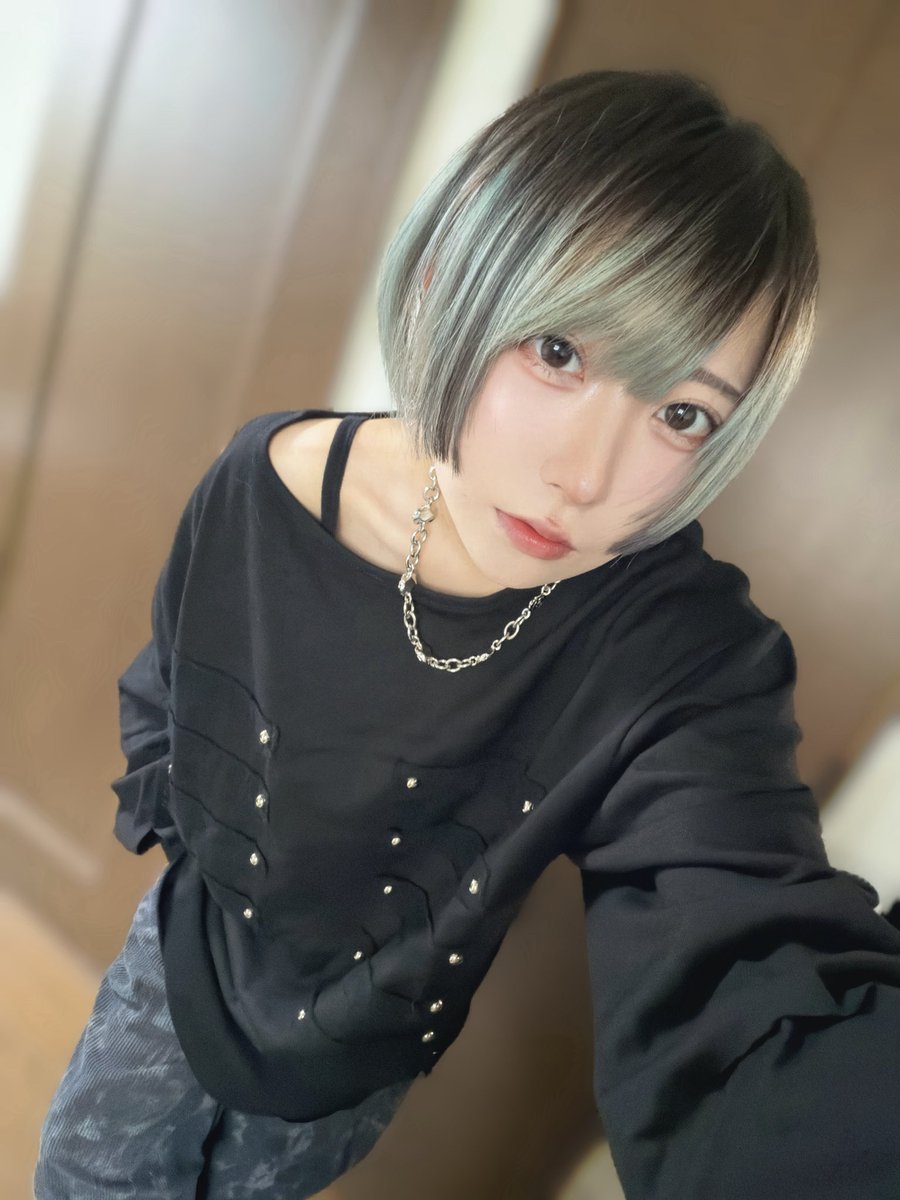 pomberr_ru10's tweet photo. これくらい短いのもいいな https://t.co/Q39zXsUBKg
