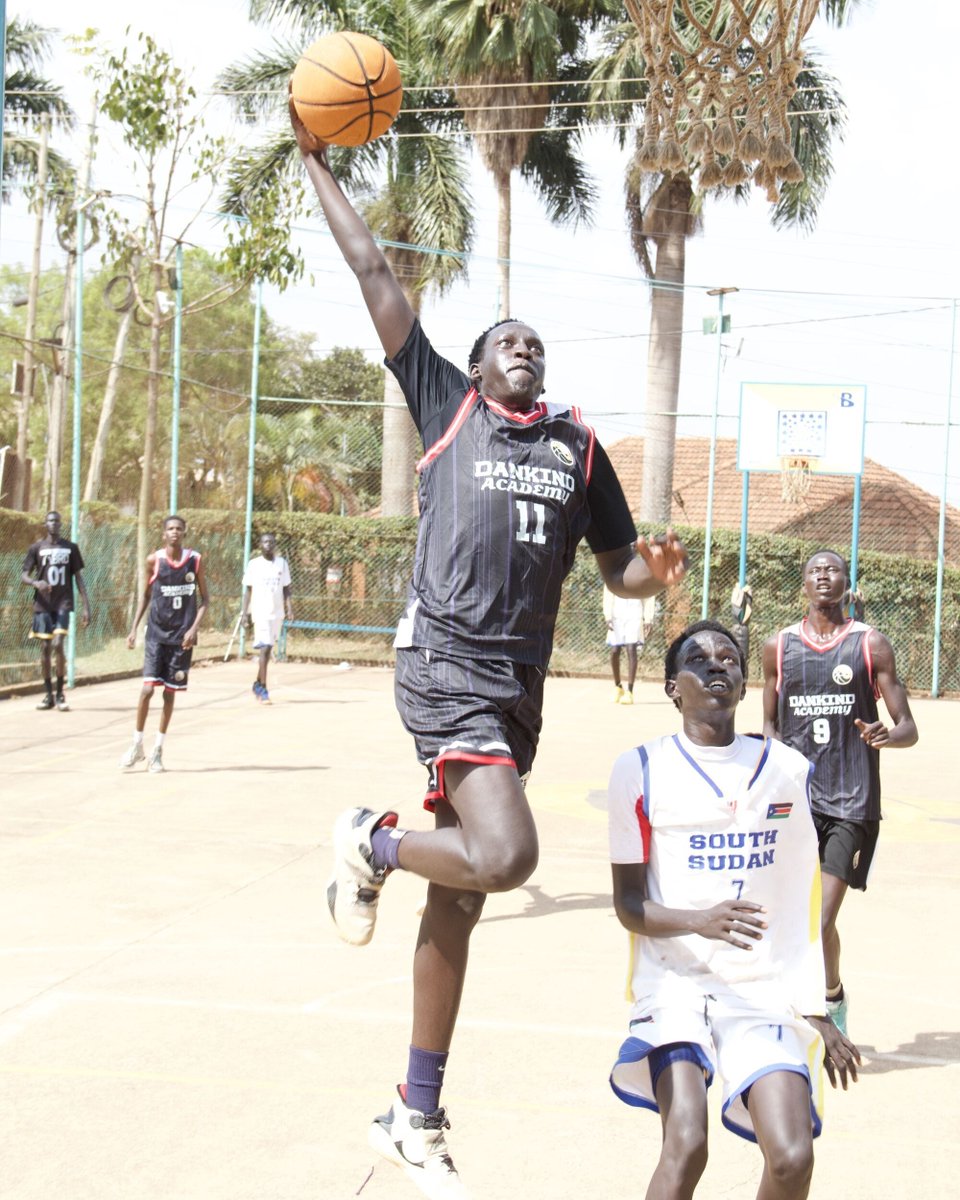 DankindAcademy's tweet photo. @DankindAcademy sessions in Kampala, Uganda 🇺🇬 are awesome. Highlights are on @We_R_Ballers YouTube and all social media. We make clips to help acquire scholarships and reach out to coaches, schools, teams and agents.
#basketball #africa #kampala #uganda #dka #dankindacademy https://t.co/OWnf5SrHQh