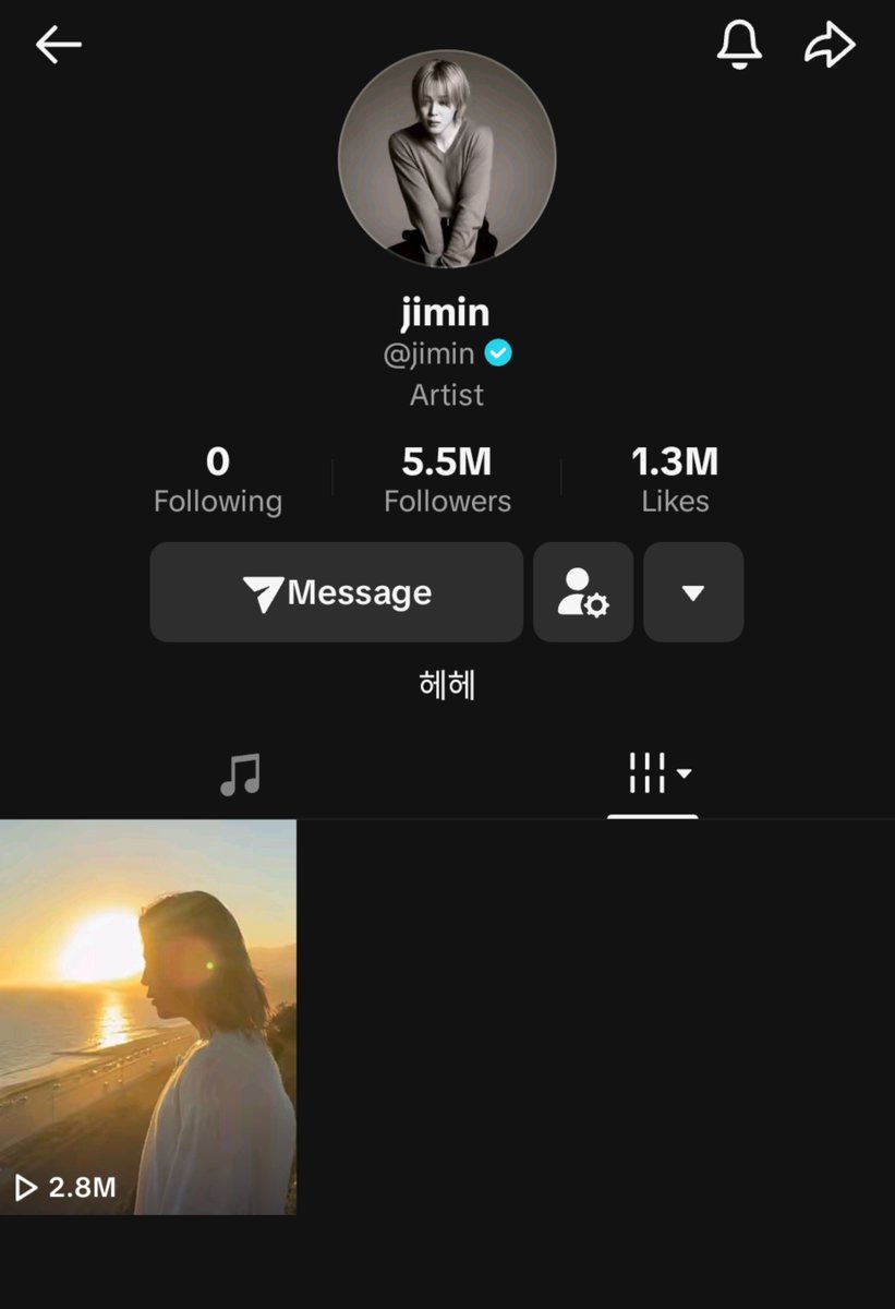 whereisparkjm's tweet photo. YES JIMIN POSTED A TIKTOK https://t.co/KnJpmwVatg