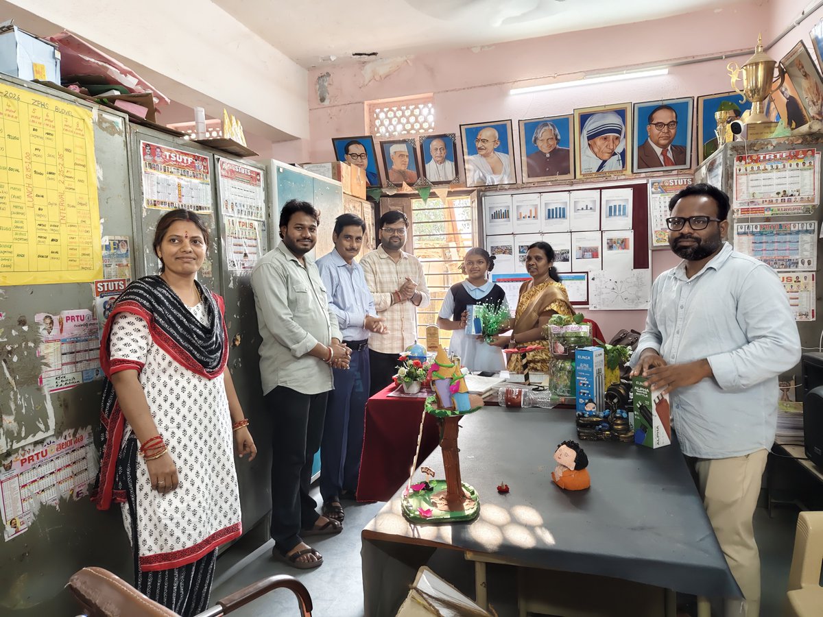 OfficerC1869's tweet photo. Swachhata Hi Seva 2026, Day 09
IGMRI Hyderabad organized a “Waste to Art” Competition at a nearby Government School. The initiative encouraged students to creatively transform waste materials into meaningful artworks.
@fooddeptgoi @igmrihapur https://t.co/3J5nwEPbXO