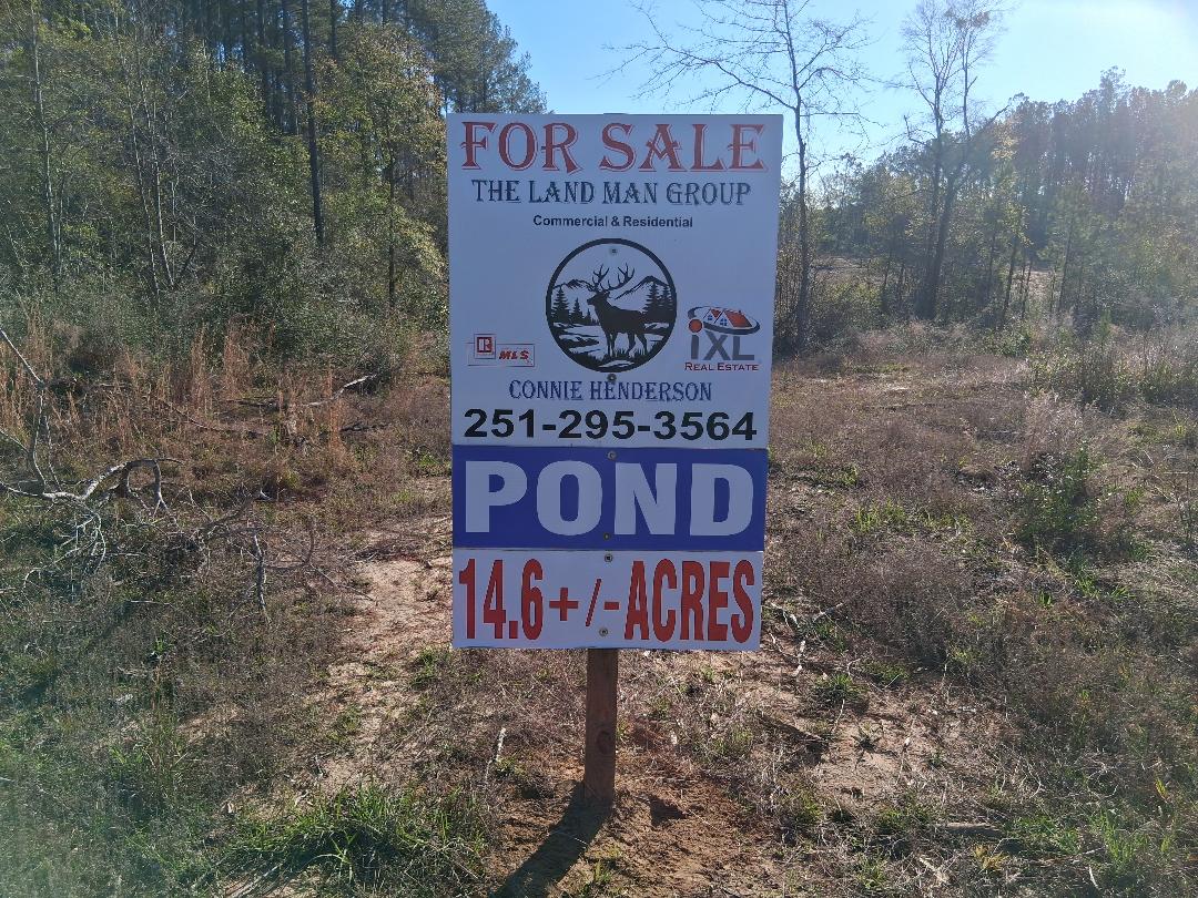 kennonhen's tweet photo. The Land Man Has 14 Unresticted Acres &amp; Pond in Chunchula 

Brokered by IXL Real Estate 

Kennon " Land Man " Henderson 
251-402-0420

Old Citronelle Hwy Chunchula, Al 36522 
Priced at 145,000

No Subdividing, Seller will only sell all 4 parcel together
No Owner Financing https://t.co/WyjGe80L3J