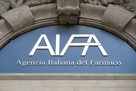 TrendSanita's tweet photo. Carenze di farmaci, nuovo dossier AIFA: nessuna emergenza attuale ma la filiera resta fragile 💊
@Aifa_ufficiale | @MinisteroSalute | @RegioneLazio
👉 Leggi la pillola su TrendSanità: https://t.co/yme4PmRfyQ
#Farmaci https://t.co/BH2wbP8pOG