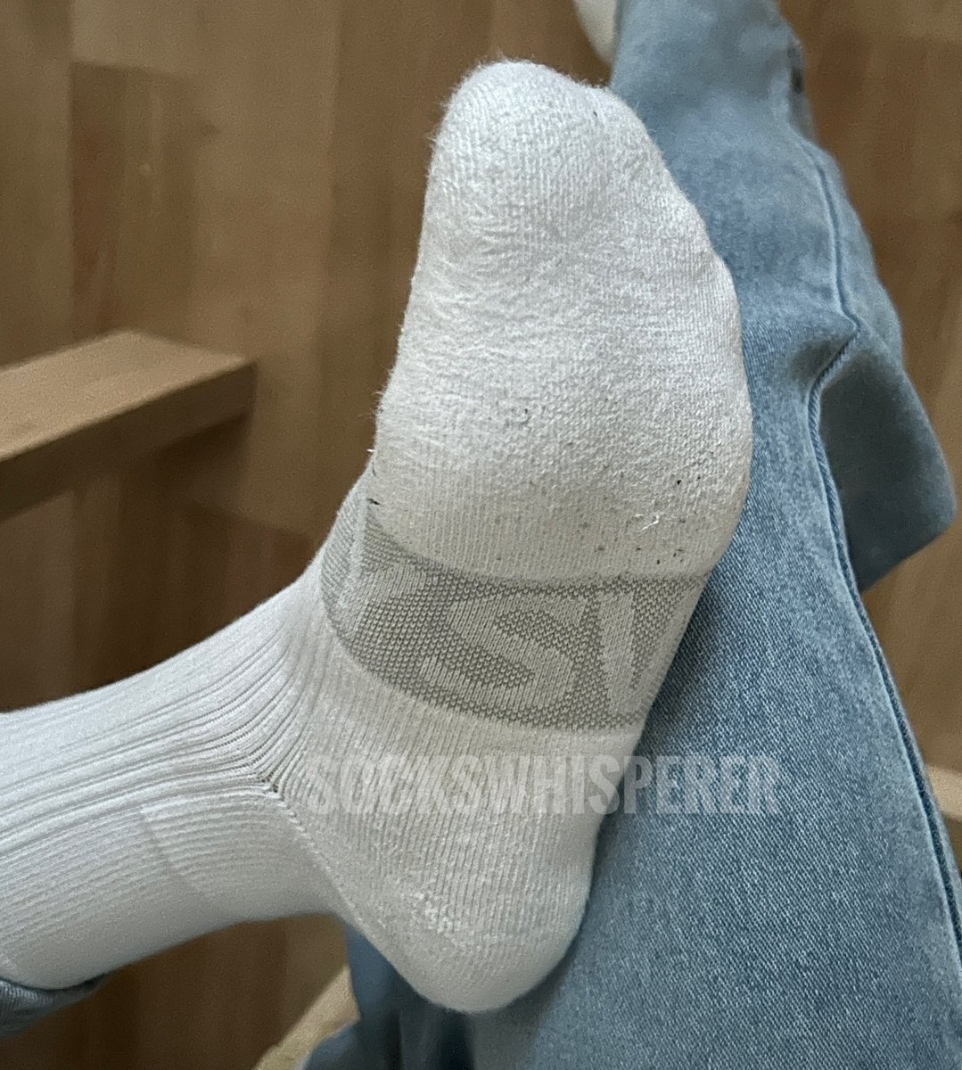 sockswhisperer's tweet photo. 也是扎扎实实闷了一天🧦💦 https://t.co/0W2EQ85mdm