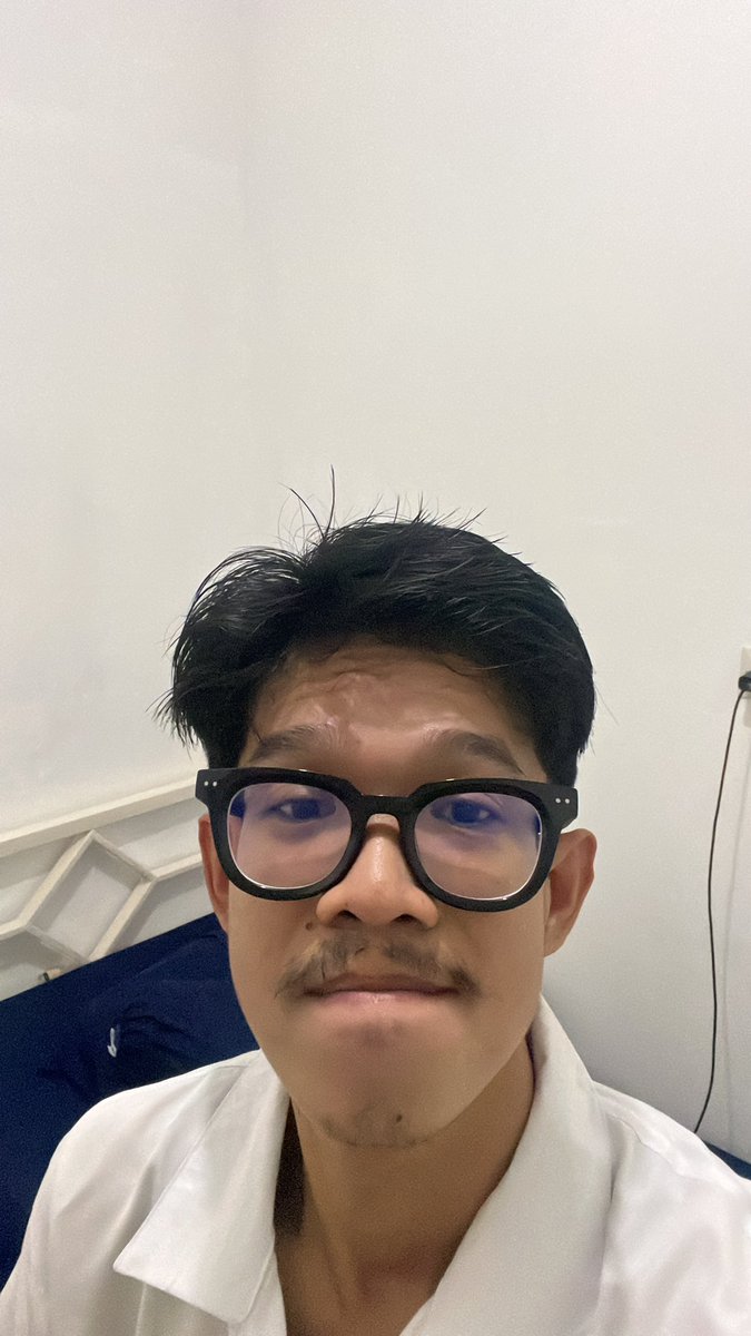 rakabotol6's tweet photo. Udahh rapii, siapp jalan sama kamu https://t.co/pnPFomDp73