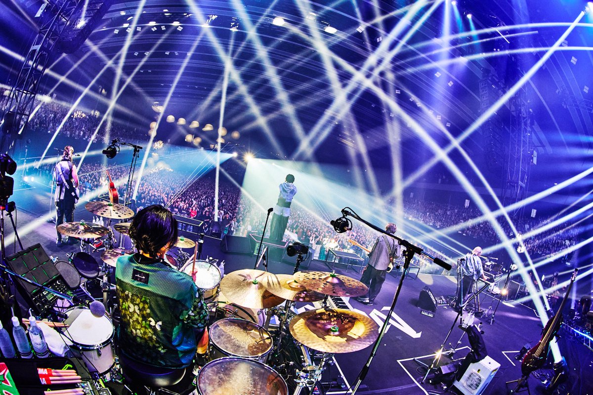 Novelbright_jp's tweet photo. 2026.09.27 at 大和工業アリーナ姫路
「Novelbright HALL&amp;ARENA TOUR 2026 
〜PYRAMID〜」

PYRAMIDツアー26日目
雄大の地元姫路で柿落とし公演を
務めさせていただきとても光栄でした✨

次は10/7(水)・8(木)神奈川公演🔥

Photo: @KeecoRoma , @macoj5
#Novelbright #PYRAMID https://t.co/K5pMzc5hMM