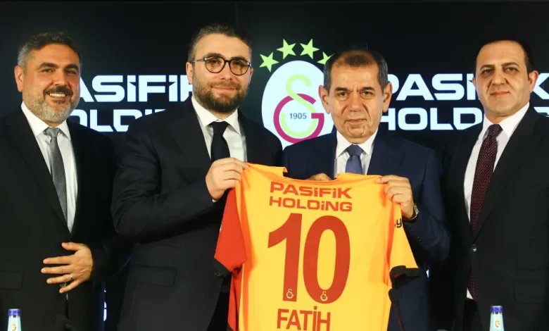gsgerceklerii's tweet photo. Pasifik kimin sponsoruydu? Tabii ki malum camianın forma sponsoruydu. https://t.co/Ci2dKSfxv5