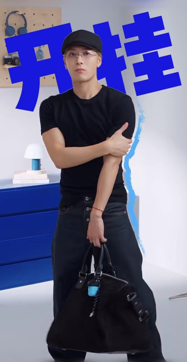 rainbow_tatar's tweet photo. ผมหล่อก็หาว่าผมแอค https://t.co/xGn4NEpQcS