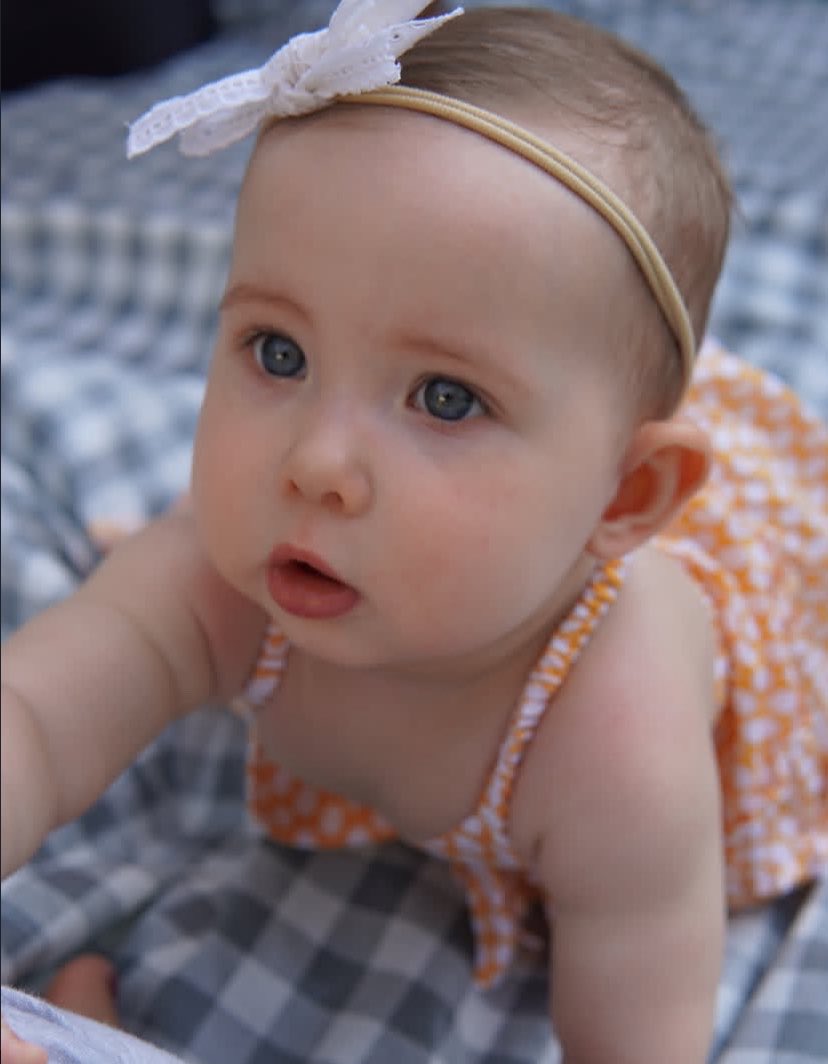 txtdri's tweet photo. Bayi tercantik buat anak artis jatuh ke Baby Kaia🥳🥳

Baby Kaia 9 bulanan. busettt ini matanya cantik bangettt… penasaran gedenya bakal kaya gimana ini bocil. gemasss 😫🤏🏻 https://t.co/4yZMdxlSiI