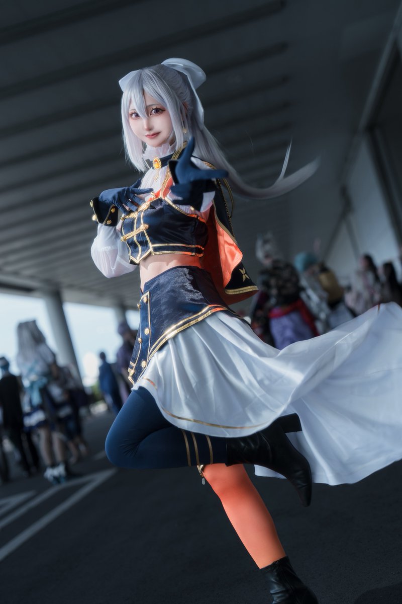 mikumikulooove's tweet photo. cosplay ￤コスプレ￤🌈🕒 🍁

     どうしようもなく今を生きてる

#ガタケット185 https://t.co/E6ioB5GuqJ
