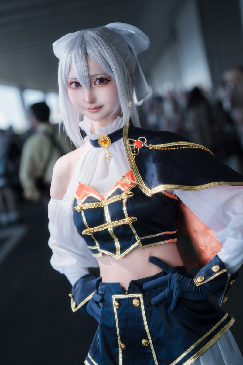 mikumikulooove's tweet photo. cosplay ￤コスプレ￤🌈🕒 🍁

     どうしようもなく今を生きてる

#ガタケット185 https://t.co/E6ioB5GuqJ