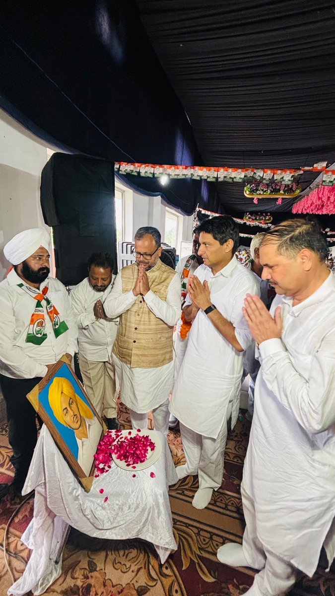 VarunMullana's tweet photo. आज यमुनानगर ग्रामीण के कार्यक्रम में मुख्य अतिथि श्री @DeependerSHooda जी एवं जिला अध्यक्ष श्री नरपाल गुज्जर,श्री देवेन्द्र सिंह, श्री लहरी सिंह पूर्व विधायक,श्री रमन त्यागी,मीडिया प्रभारी @Monikadoomrainc जी एवं अन्य नेतागण के साथ। https://t.co/8hv6FLfPfV