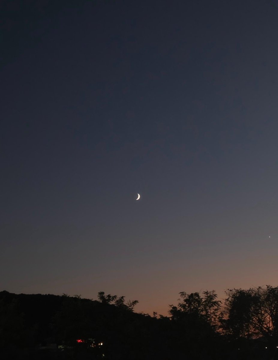 ifntinfo's tweet photo. [SNS] 260928 INFINITE L (Myungsoo) Instagram Update (4/4)

"September"

#인피니트 #엘 #명수 #김명수 https://t.co/TaEYFm5InJ https://t.co/hMf2bB4Pow