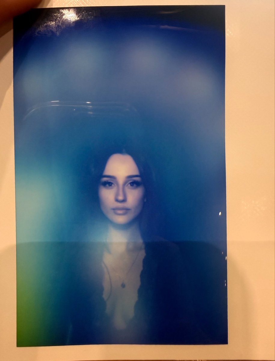 witchfoid's tweet photo. I got an aura reading https://t.co/xA0LXZV2FH