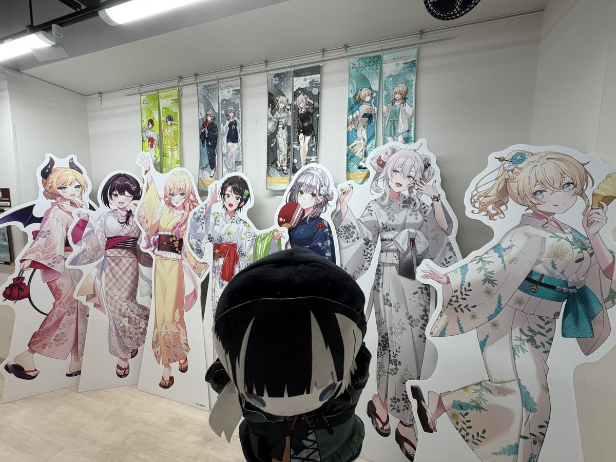 InvisibleBorder's tweet photo. フロライフ 癒しの湯めぐり旅

コラボカフェぎりぎりやってる時間帯に池袋にいるじゃん？
行くじゃんね？？

今回のコラボでは全く無関係、会社が同じだからということで、らでんさんと一緒に https://t.co/lhOC8OVwXr