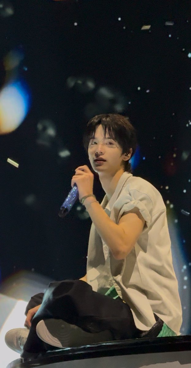 JH11O7's tweet photo. 정환이.. 🥺🥺🥺

#SHINYU #신유 https://t.co/6YW1tThkbv
