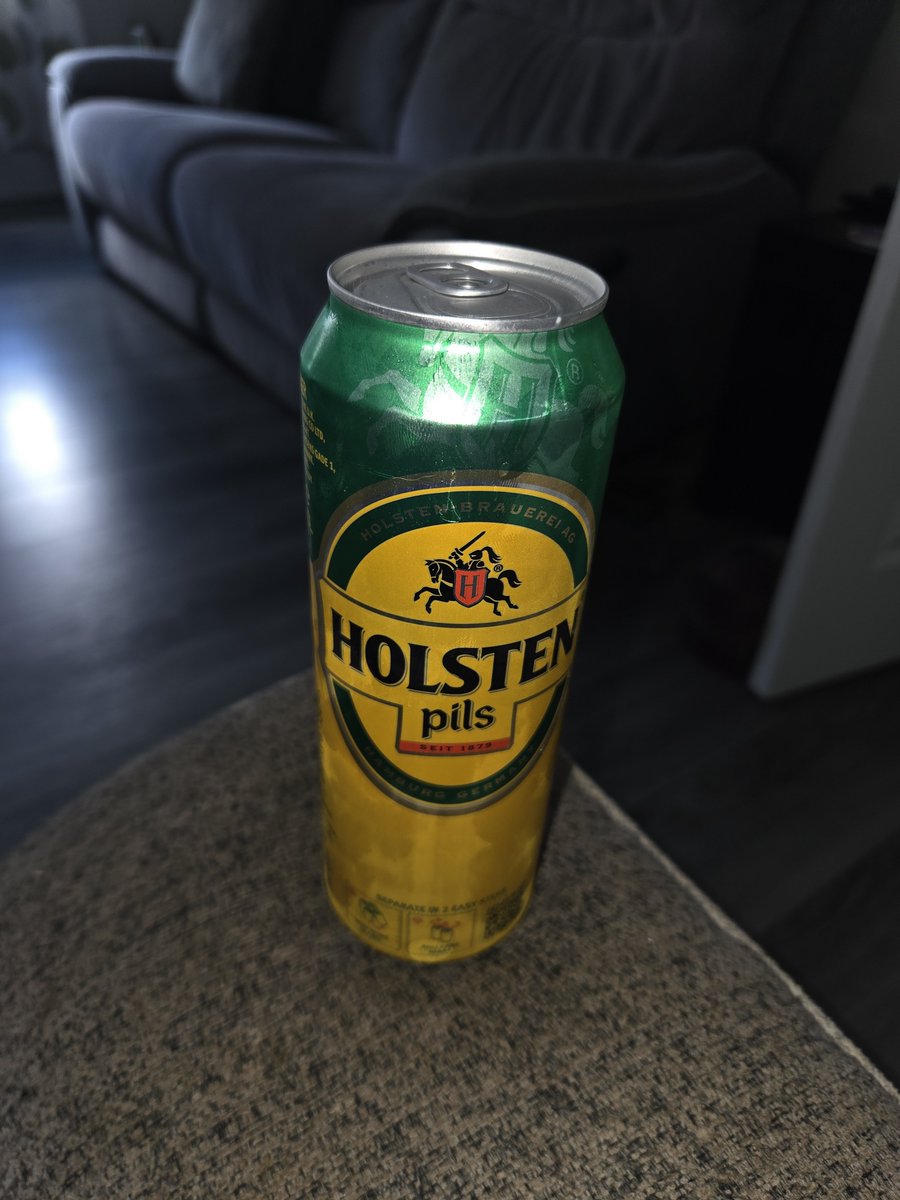 PBaird83699's tweet photo. Always 5 pm somewhere aint it 🥴 happey September weekend playmates 🍻 https://t.co/UBT36pik0n