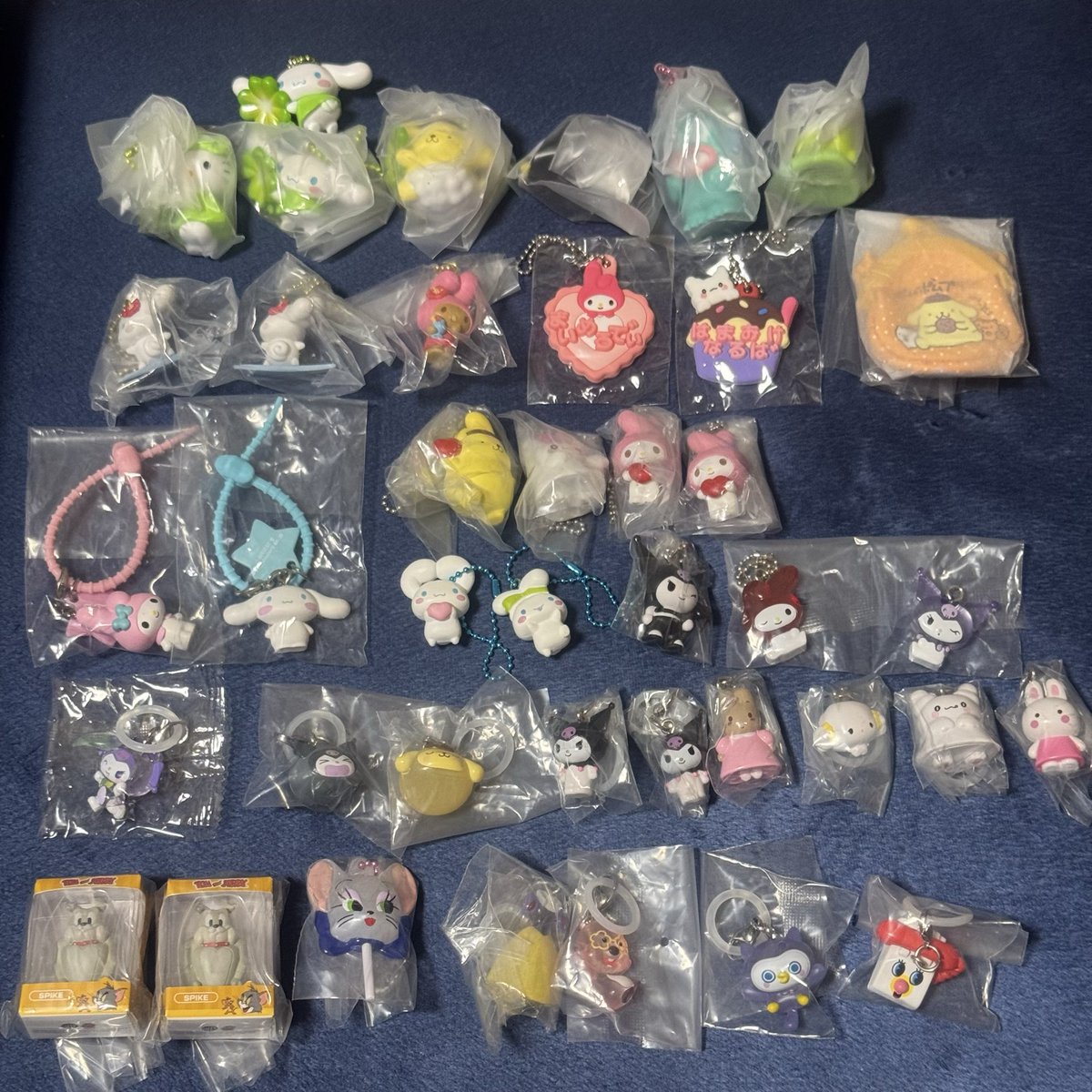 wooosong_'s tweet photo. サンリオ ポチャッコ ディズニー プリンセス ズートピア くまのプーさん トムとジェリー モンチッチ 鉄腕アトム シュガーバニーズ ガチャガチャ めじるしアクセサリー キーホルダー 交換 

【譲】 画像①
【求】 画像②③

郵送🙇🏻‍♀️基本同種優先 纏めて大歓迎◎
お返事に時間頂く場合があります🙏🏼 https://t.co/nyok9frBXv