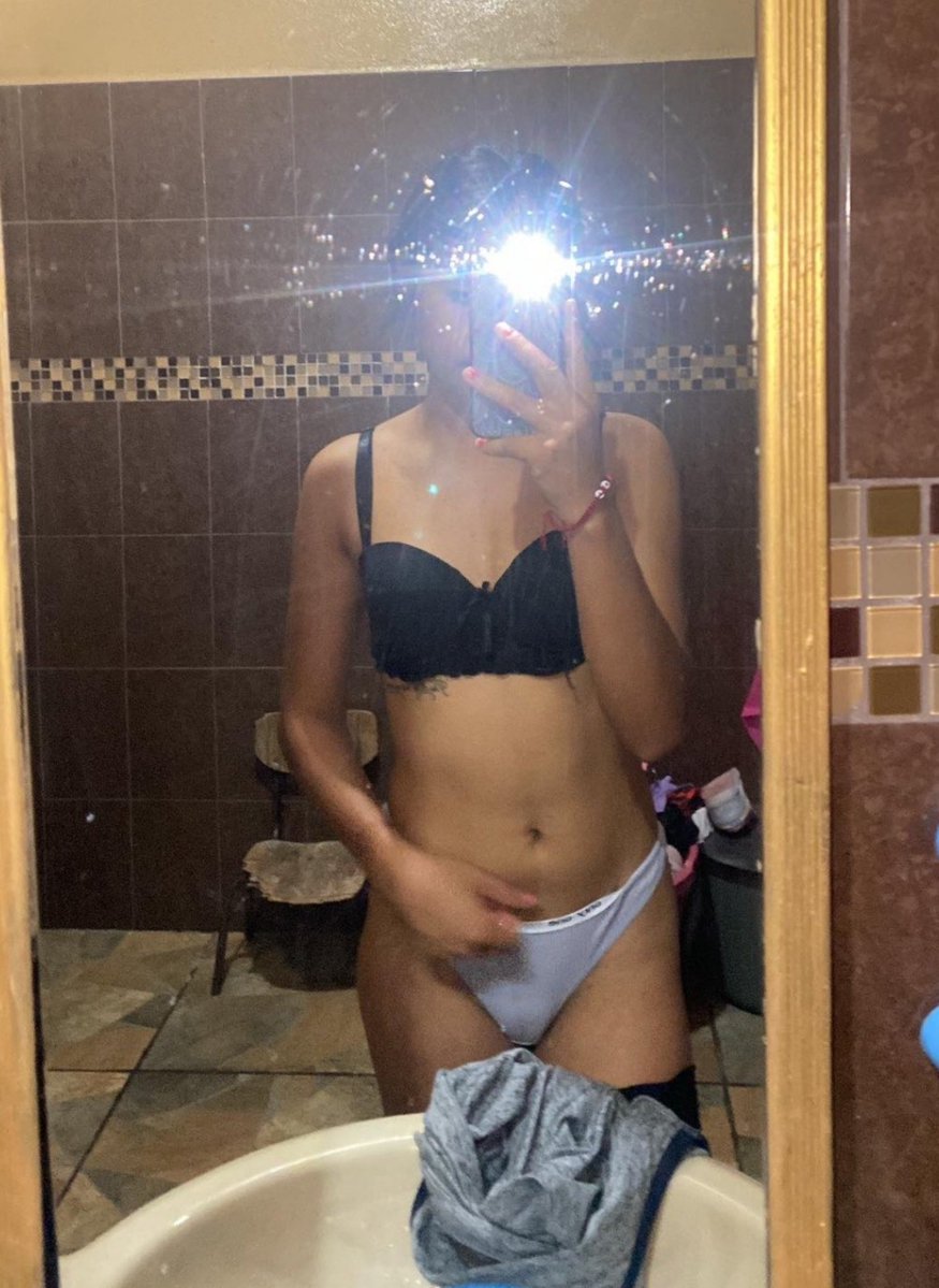 PetiteSofi09's tweet photo. por fin en casita 😛 https://t.co/j1Gbgd95v5