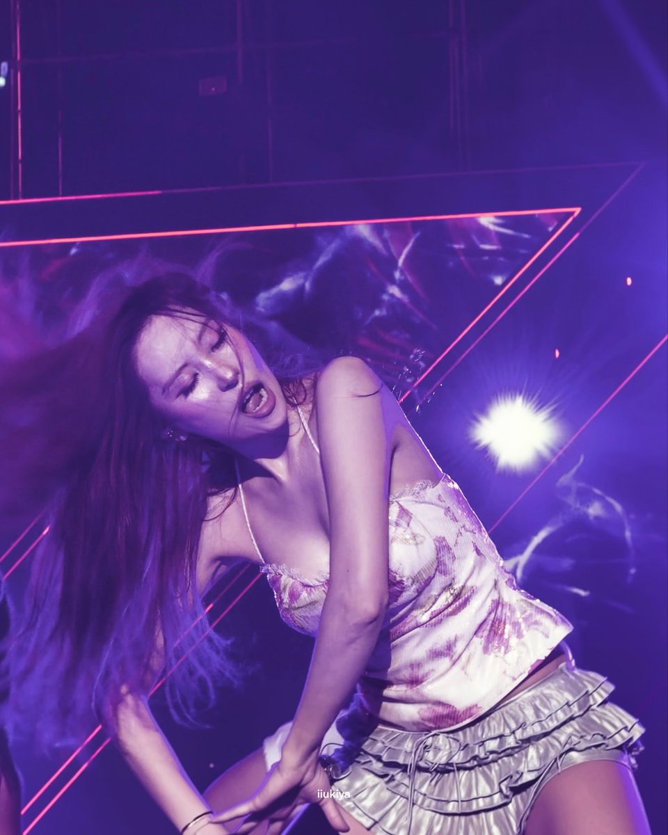 iiukiya's tweet photo. 날라리 ( ͒ ́ඉ .̫ ඉ ̀ ͒) 기절했어
#선미 #SUNMI https://t.co/KCvRVdia2r
