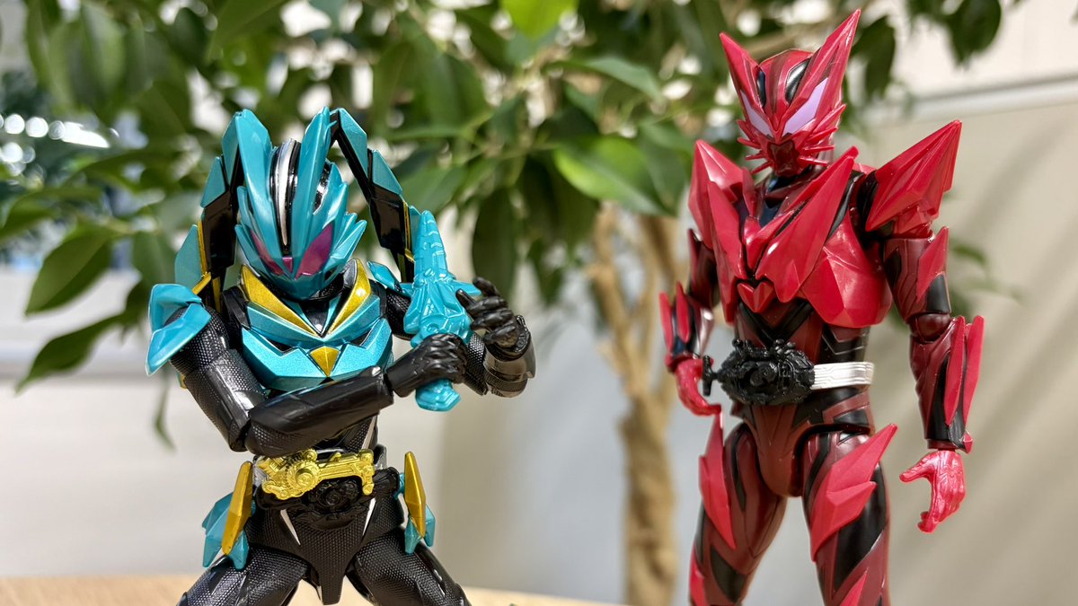 UmaRedAKA's tweet photo. 【仮面ライダーマイス】TAF マオウ＆ダット、ガシガシ遊べるのがめちゃくちゃ楽しい。 https://t.co/IGZVP5gAiq @YouTube https://t.co/atIH3UHbuz