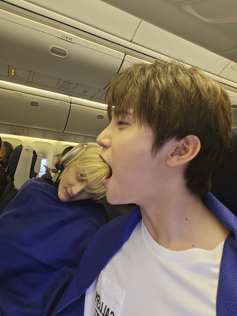 AEN_now's tweet photo. ✈️

#AEN #Aneee #준서 #지용 https://t.co/01Z5t5pluD