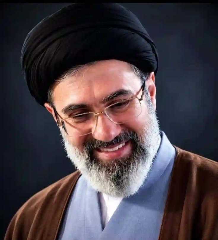 Ali_9636's tweet photo. رهبر انقلاب: اعلام می‌کنم که آن روزهای سابق که دشمن ما آرزوی بازگشت به آن را دارد، گذشت و دیگر هیچگاه تکرار نخواهد شد https://t.co/sAxrLnY6p5
