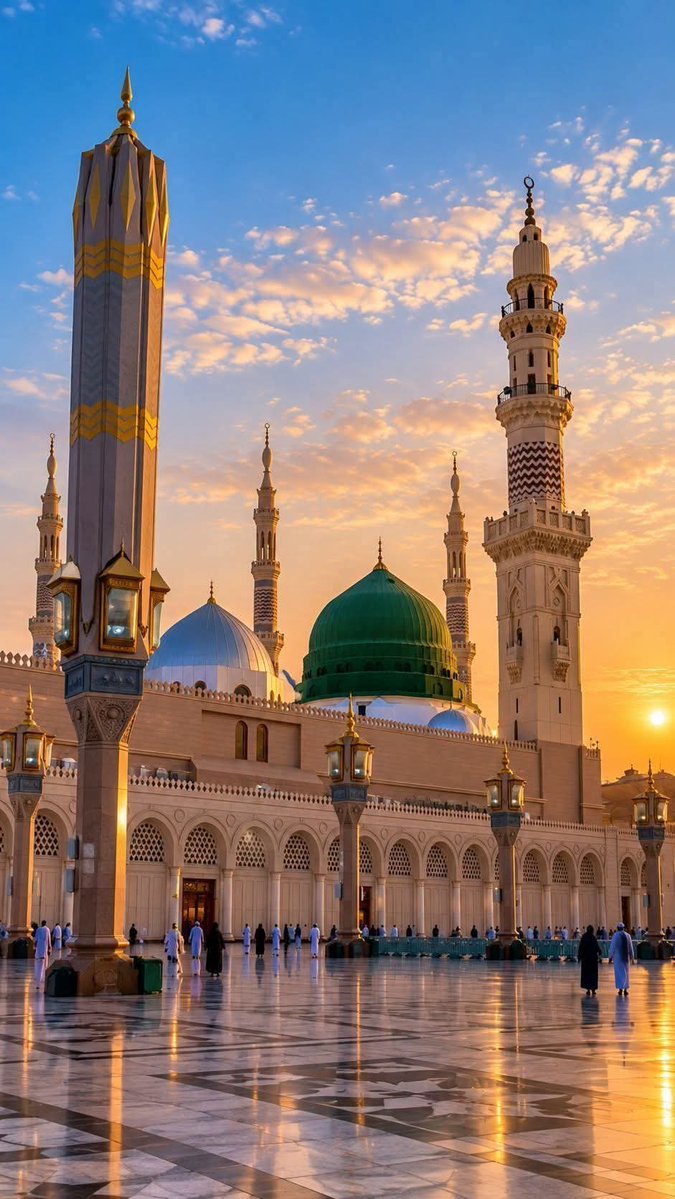 sanad_gomaa's tweet photo. قال الإمام البوصيري - رحمه الله - مادحًا الحبيب السيّد المعشوق خاتم الأنبياء ﷺ : 

أَزْكَى النَّسَبِ أَعْلَى الحَسَبِ  

كُلُّ العَرَبِ فِي خِدْمَتِهِ  

سَعَتِ الشَّجَرُ نَطَقَ الحَجَرُ  

شُقَّ القَمَرُ بِإِشَارَتِهِ

جِبْرِيلُ أَتَى لَيْلَةَ أَسْرَى   

١ https://t.co/UwJh2S5ul7
