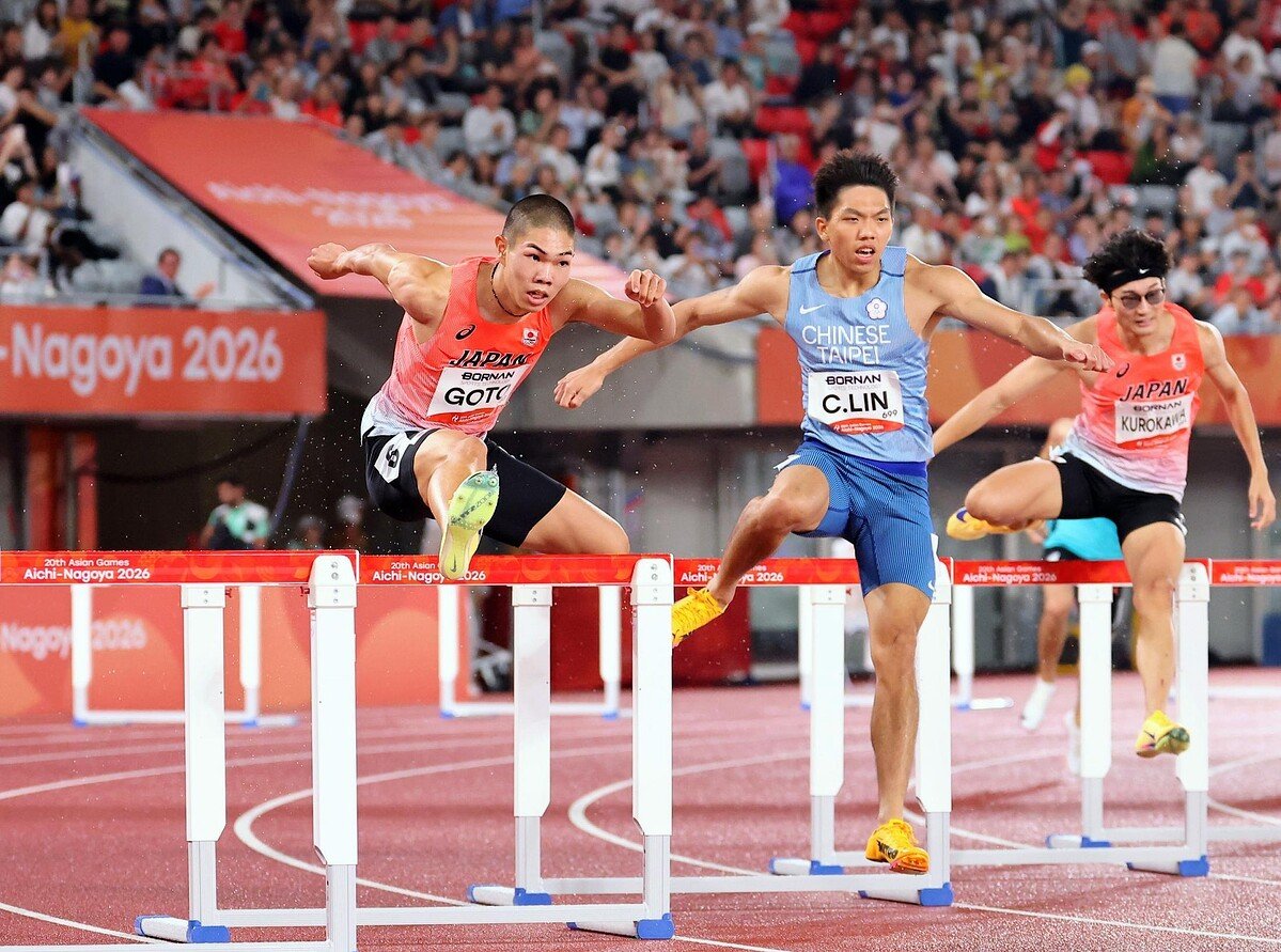 livedoornews's tweet photo. 【アジア大会】17歳・後藤大樹が堂々銀メダル！ 日本歴代2位の47秒93マーク
https://t.co/CnqomjT3hH

男子400m障害決勝で、日本選手権優勝のスーパー高校生が銀メダルを獲得。ゴール直前までトップを守るも、最後に交わされたが、為末大の日本記録まであと0秒04に迫る快走だった。 https://t.co/Tkvc8bPk0s