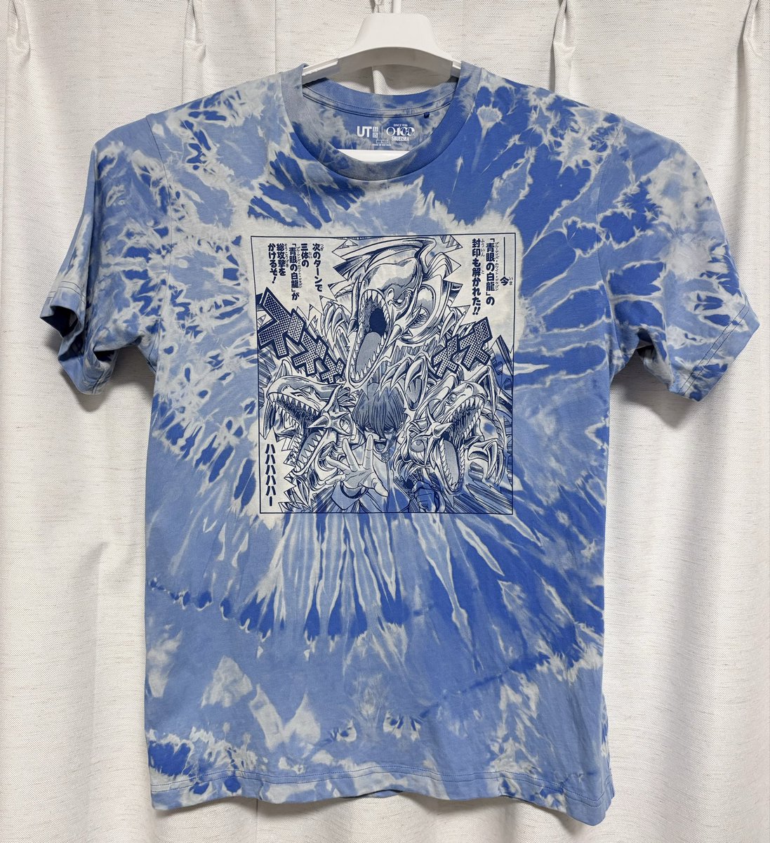shiiliminal's tweet photo. ユニクロの���ルーアイズTシャツを脱色してみた
1枚目ビフォー
2枚目1回脱色した後
3枚目コマを見やすくするために部分脱色した後
4枚目背面
↓ https://t.co/oKoO5r7M05