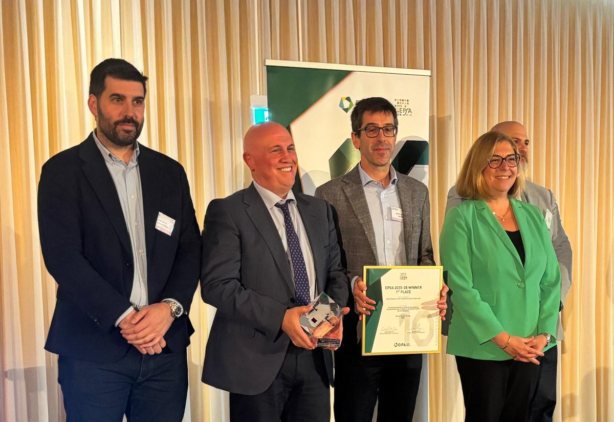 ACIS_sergas's tweet photo. A Estratexia en compra pública de innovación do Servizo Galego de Saúde gaña os European Public Sector Awards 2025-26

👏Resultou gañadora na categoría de ‘Prestación de servizos centrados no usuario a nivel subnacional’, entre outras 36 iniciativas

🔗 https://t.co/xy3AlbeZmv https://t.co/8bBjxeAn8Y