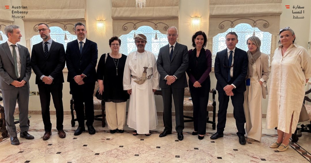 AustriainMuscat's tweet photo. Today, H.E. Eng. Saeed bin Hamoud Al Maawali, Minister of Transport, Communications and Information Technology, attended as Guest of Honour the first EU Heads of Mission Luncheon under the Austrian Local EU Presidency, providing an opportunity to strengthen EU-Oman dialogue. https://t.co/nUdVvL8c9z