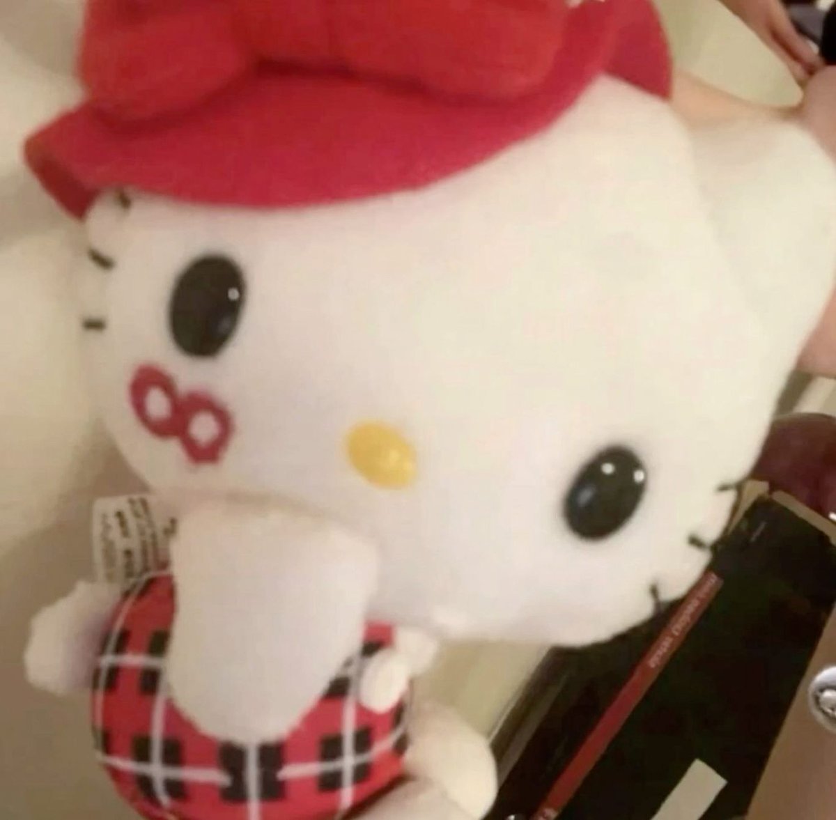 HelcioBorges2's tweet photo. まだ昨日のなな��ちゃん卒業の寂しい気持ちを引きずっていますが今日は今日で、
なっさんライヴ→まひたんBBQなので切り替えて楽しもう
推し活は刺激をもらえて楽しいけど辛い時もあるね…
だからこそ後悔の無いように精一杯推しに感謝と応援の気持ちをかたちにして伝えていきたいな https://t.co/dCoPjNjwDP