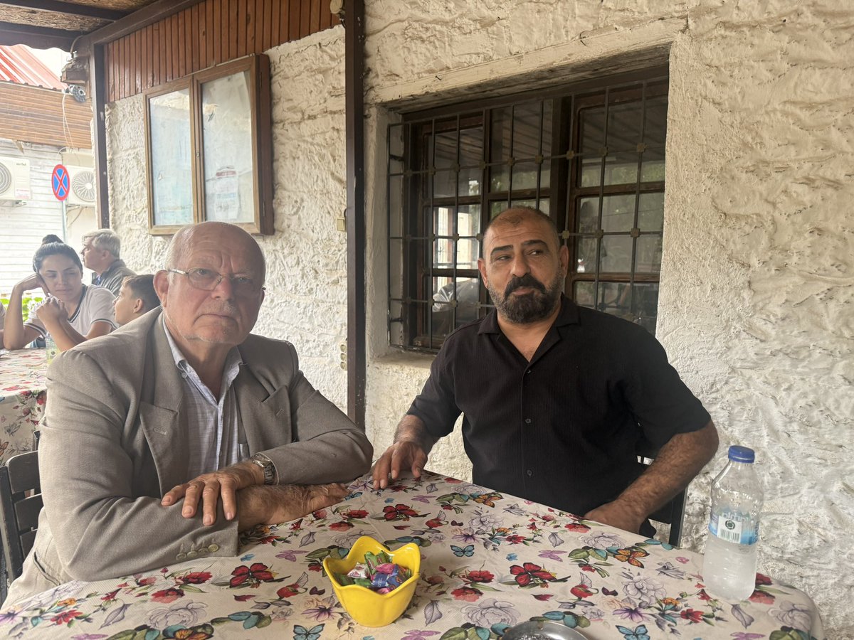 Celalgoger's tweet photo. Liderimiz…
Cumhurbaşkanımız ve Ak Parti Genel Başkanımız
Sayın Recep Tayyip Erdoğan   beyefendinin 
Emir ve talimatlarını doğrultusunda 
Milletimiz ile  Yüz yüze (Ru be ru) sahada görüşme, ziyaretleri kapsamında.

Fethiye📍
Kaya köyümüzün iki hafızası iki değeri,
Minan, ve Hüseyin Abilerimle fikir teatisinde bulunduk.
Kıymetli büyüklerimize, 
Hoş sohbetleri için şükranlarımı sunuyorum.

@RTErdogan 
@Akparti 
@abuyukgumus