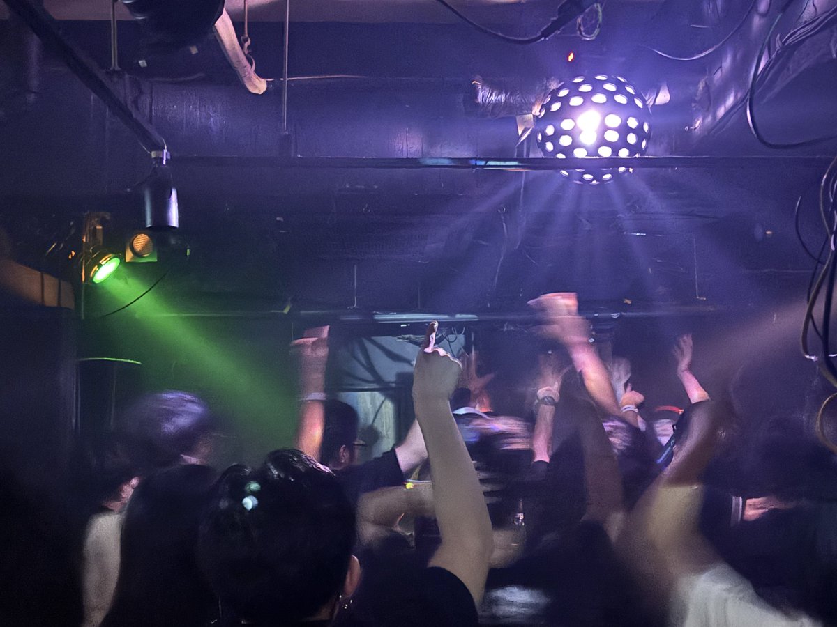 MGDCBL's tweet photo. 🙏お礼🙏
土曜日はMegadecibel 10th Anniversaryへお越しいただきありがとうございました！
ハードコア&amp;ハードサウンドのバイブス高いパーティーができたのも、ひとえにお越しいただいた皆様とご協力いただいた皆様のおかげです🙏
また次回お会いしましょう！
#mgdcbl https://t.co/sBMbiHoPf4