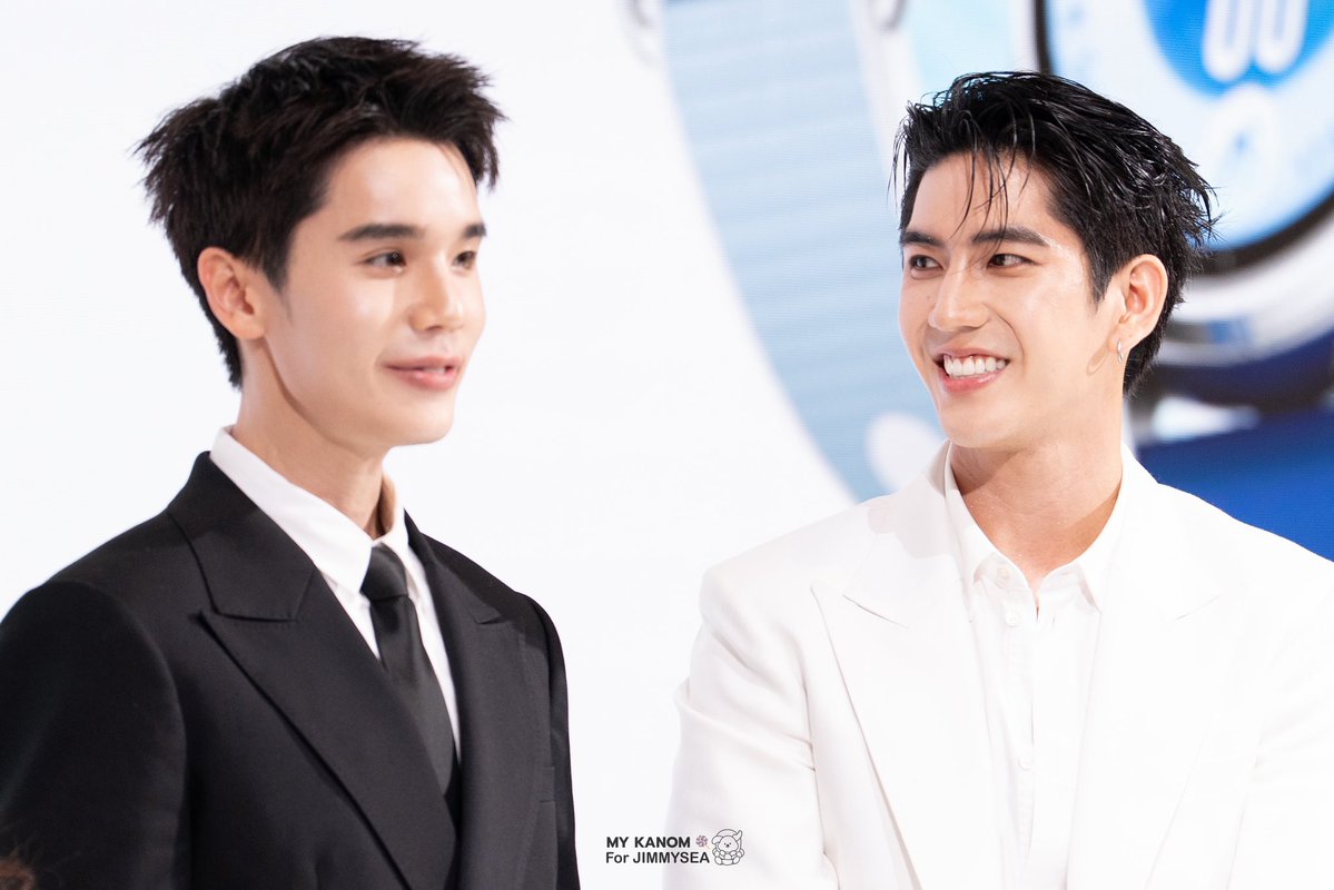 Sasiiphak's tweet photo. บางนา - อยุธยา เป็นยังไงบ้างค้าบบ 
@jimmyyjp_ @Sea_tawinan 

ดูแลตัวเองด้วยน้า เป็นห่วง ๆ นะครับคนเก่ง 
คิดถึงงงด้วยแหละ 💜🩵✨

#จิมมี่ซี #jimmyyjp #sea_tawinan https://t.co/poW0nk5Oy5