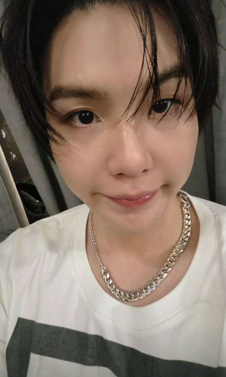 jsarmy0309's tweet photo. 엑스는 처음잉게요오...💜

I am voting for #ARIASBTS at the 2026 ARIA Music Awards. https://t.co/nsvTKJbiFF