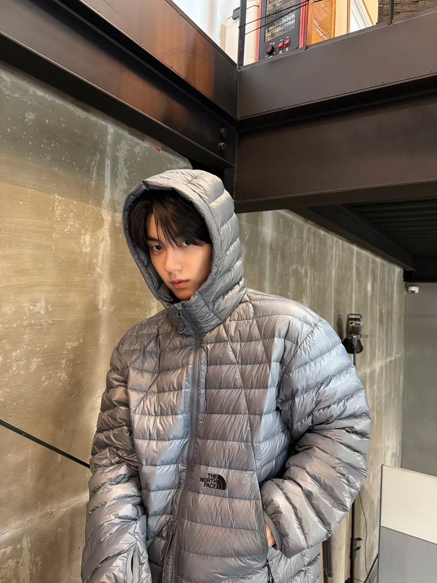 pageofsoobim's tweet photo. #AD #FallReady #TheNorthFaceWhiteLabel #TheNorthFace #WhiteLabel #CallixJacket #NorthFaceLightweightDown https://t.co/TsH4tyDGJh