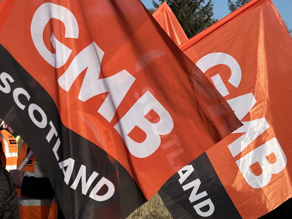 GMBScotOrg's tweet photo. 'We have exported contracts, jobs, and apprenticehips for far too long.' GMB Scotland hails UK-only contest to build Faslane dry docks. https://t.co/oI9dxouHOs https://t.co/QevEwVYpis