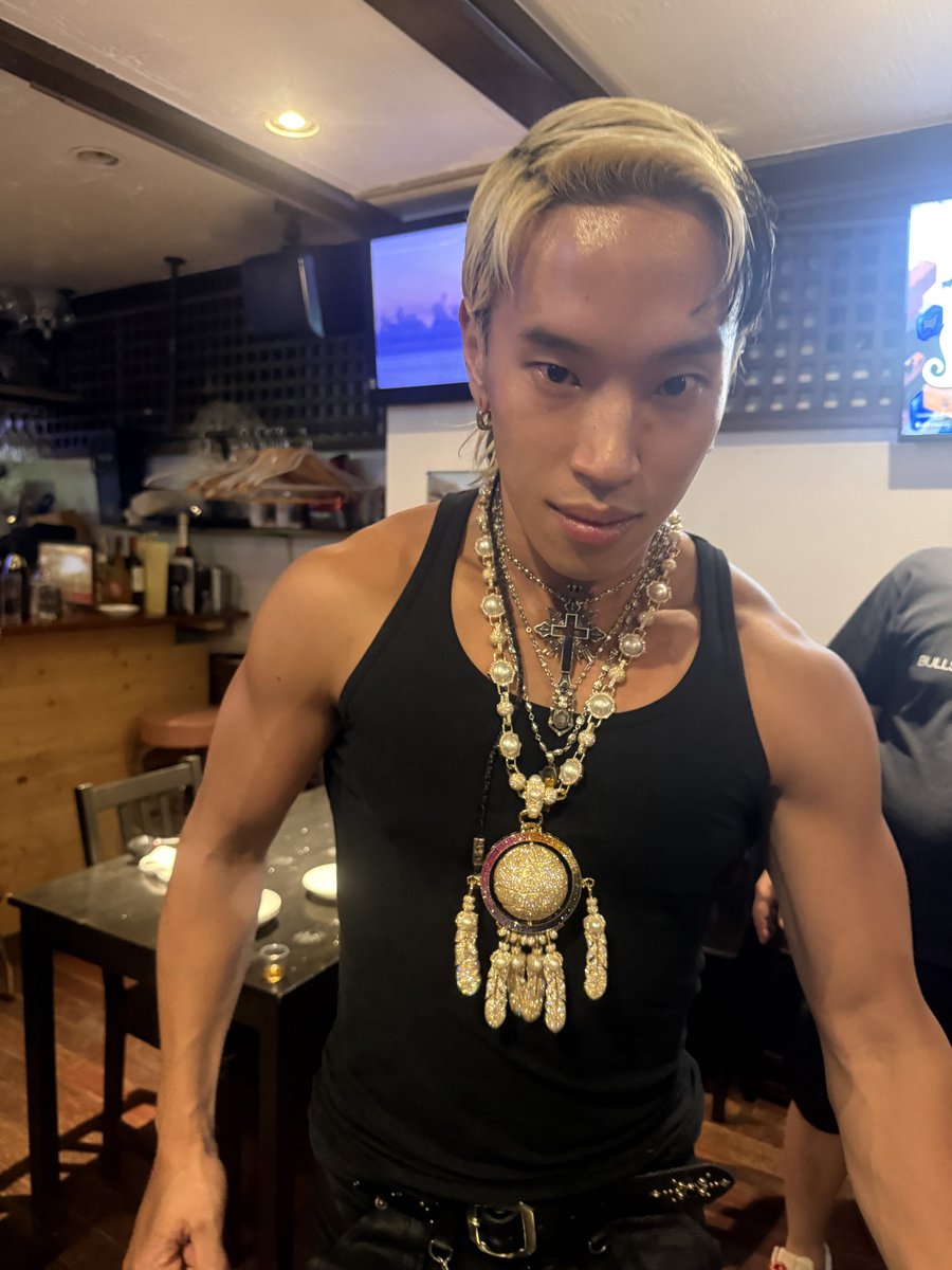 daidai_PD's tweet photo. ワンチャンスフェスありがとうございました！熊本のみんなにパワーをあげようと思ってたら逆に半端ないくらいのパワーを貰いまくりました！！スーパーハードな状況でも開催かましてくれたWANIMAに大感謝&amp;リスペクト！！！

📸 @imyousukefujita https://t.co/Xn0PdA95JI