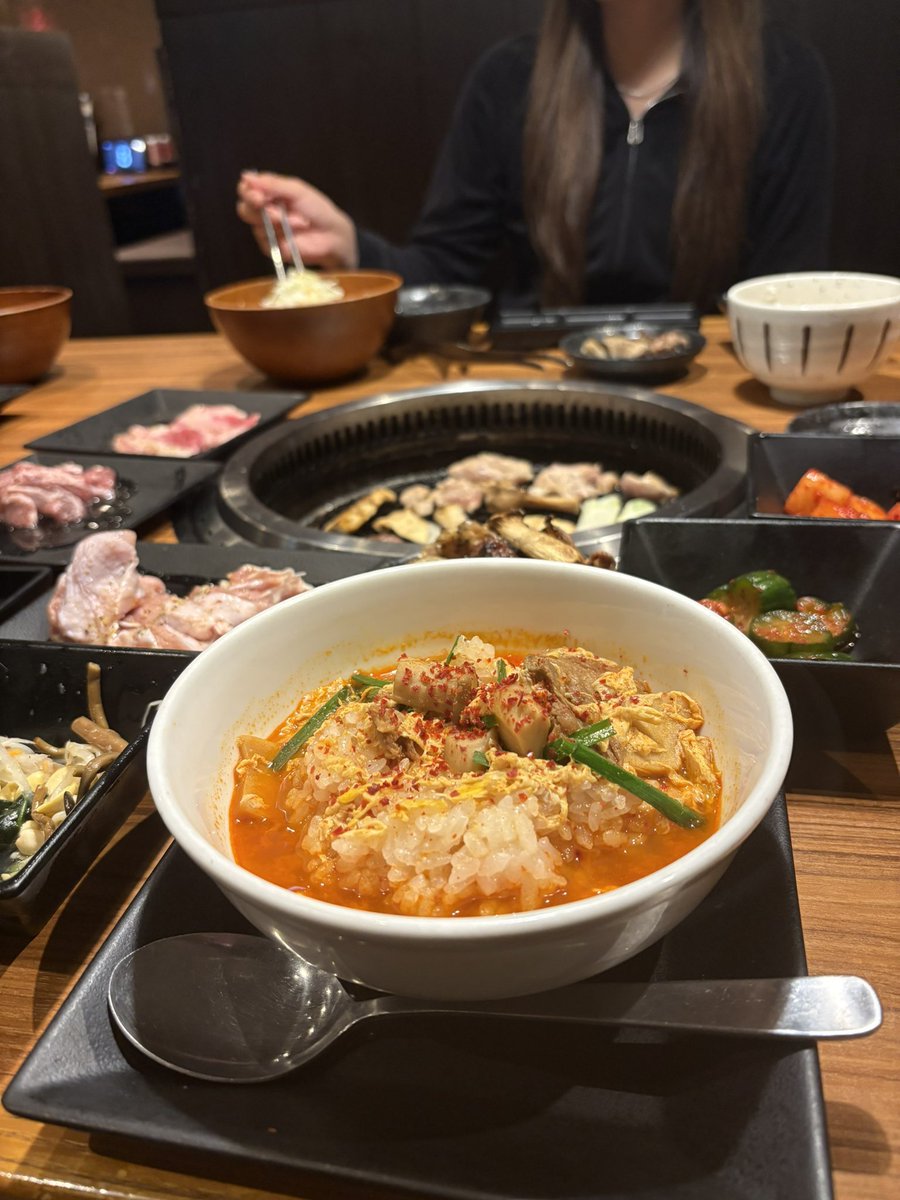 Des2k7o's tweet photo. 焼肉 https://t.co/eCNipV2PEY