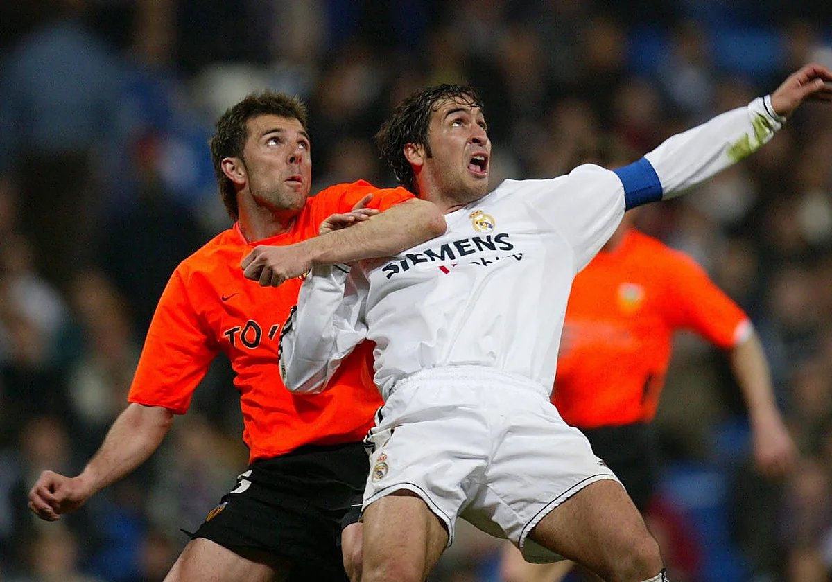 _BeFootball's tweet photo. 🚨🚨 Le TÉMOIGNAGE ÉDIFIANT de Tristante Oliva, ancien arbitre qui officiait sous Negreira :

« Ma carrière d'arbitre s'est TERMINÉE QUAND J'AI SIFFLÉ UN PENALTY POUR LE REAL MADRID CONTRE VALENCE ! ❌😳

Negreira était celui qui donnait LE PLUS D'ORDRES !

On sentait la corruption, il avait un POUVOIR TOTAL et ABSOLU ! 😨

Quand j'allais à Barcelone, JE SAVAIS QUE JE PRENAIS DES RISQUES ! »

(@Ramon_AlvarezMM)